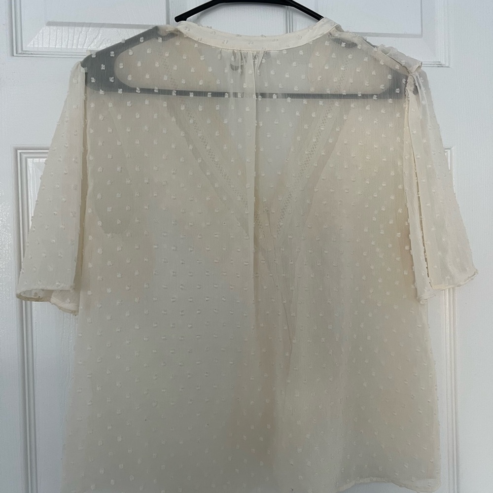 Elegant Cream Ruffle Blouse - Picture 2 of 2